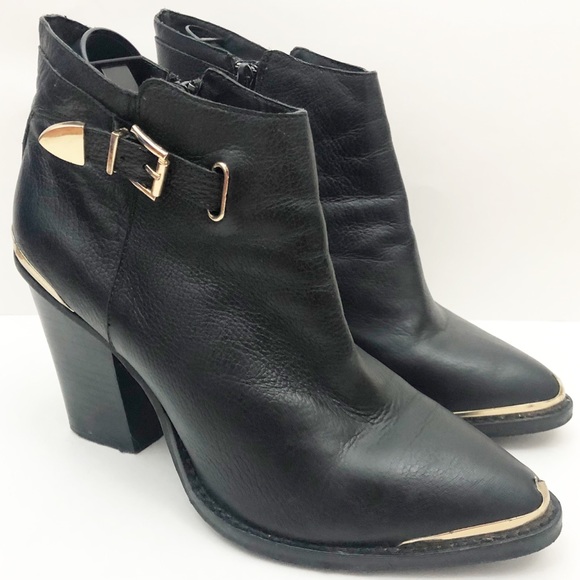 Steve Madden Shoes - Steve Madden Partnir Leather Booties Size 10